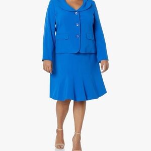Jacket Skirt Suit/ 22W plus Size